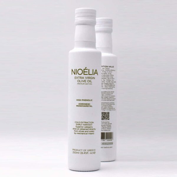 NIOELIA.jpg